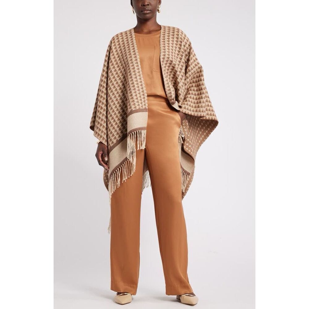 Nordstrom Houndstooth Ruana NEW